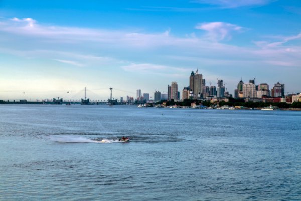 康辉旅游网【哈尔滨、海参崴双飞七日游】多地出发 东北当地起止 金角湾、海参崴火车站、海参崴港口、东正教堂、列宁纪念碑0